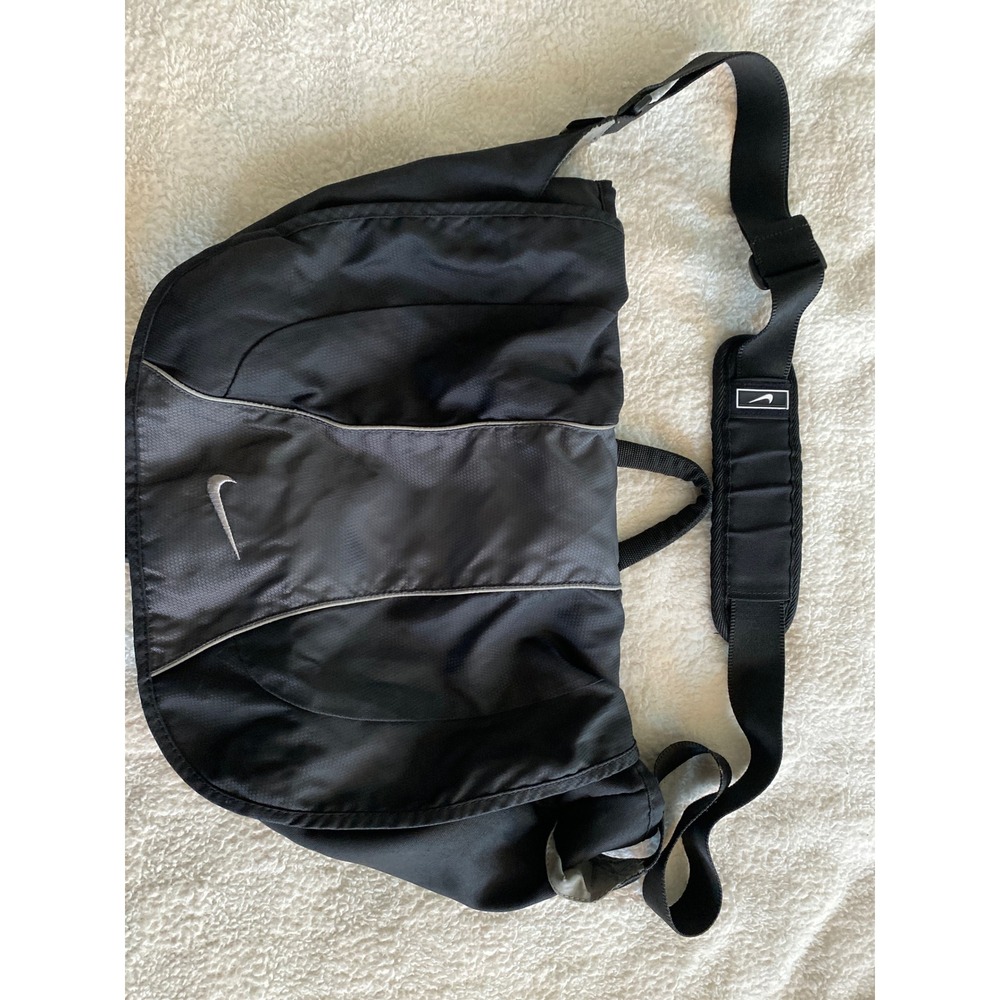 Nike Vintage Messenger Bag Black Grey Crossbody Swoosh Y2K Shoulder Bag Buckle